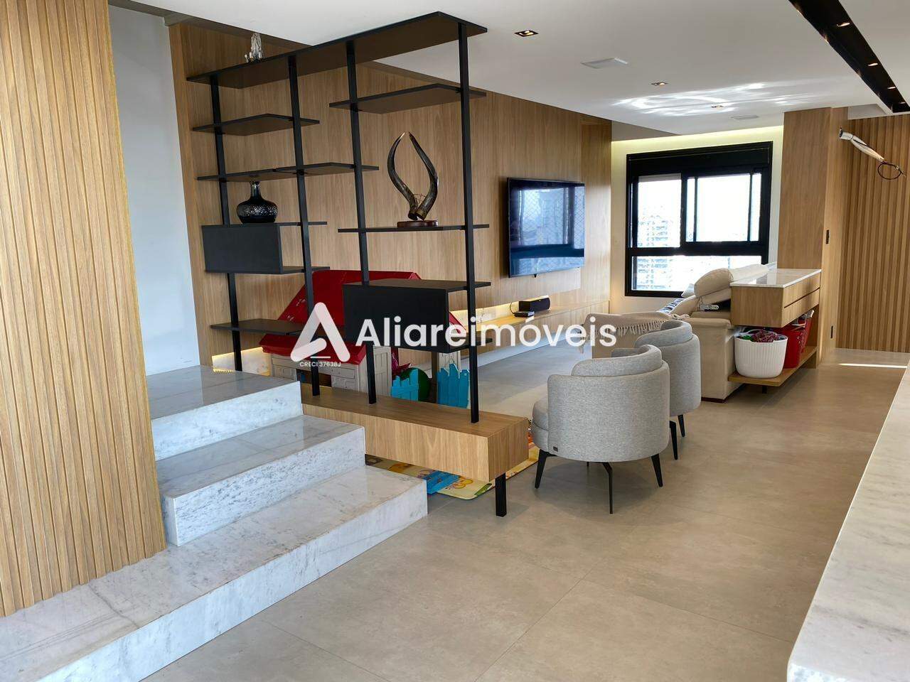 Cobertura à venda com 3 quartos, 215m² - Foto 8