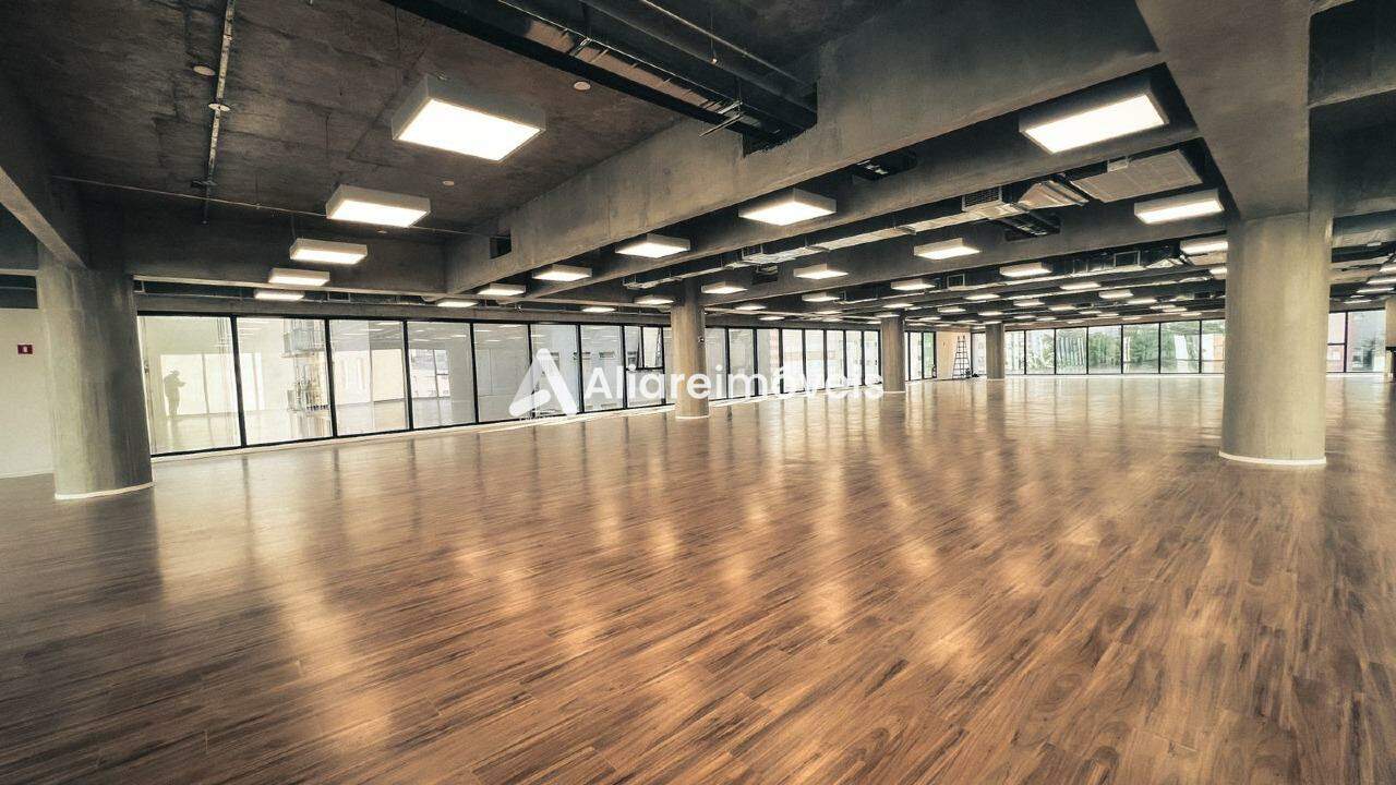 Prédio Inteiro para alugar, 3220m² - Foto 4