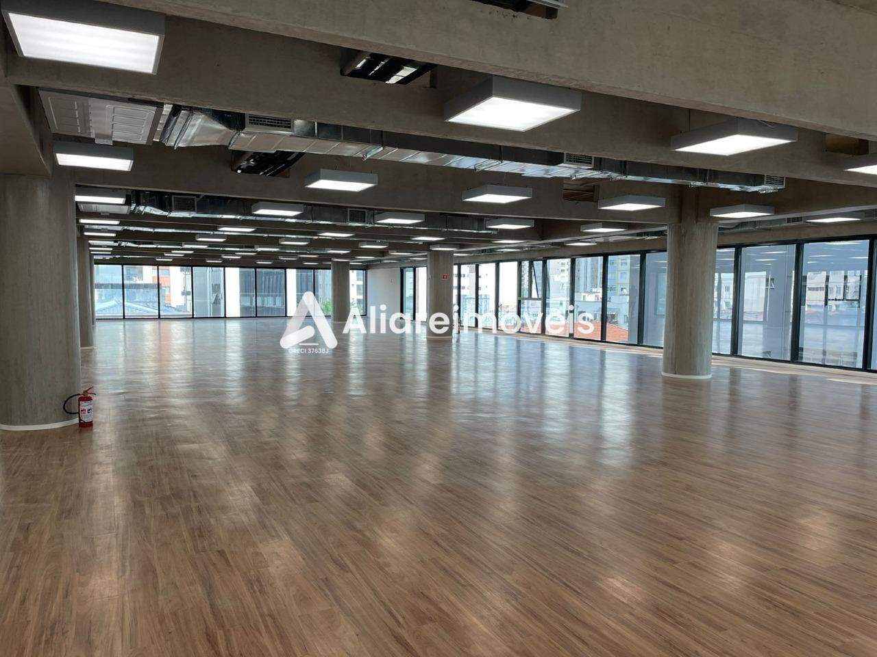 Prédio Inteiro para alugar, 3220m² - Foto 6