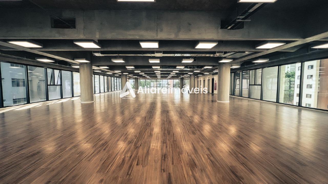 Prédio Inteiro para alugar, 3220m² - Foto 1