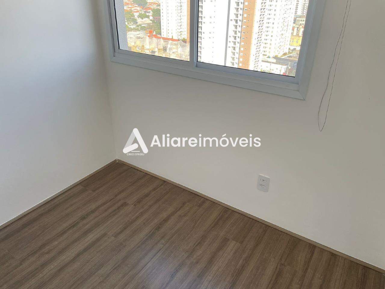 Apartamento à venda com 2 quartos, 38m² - Foto 21