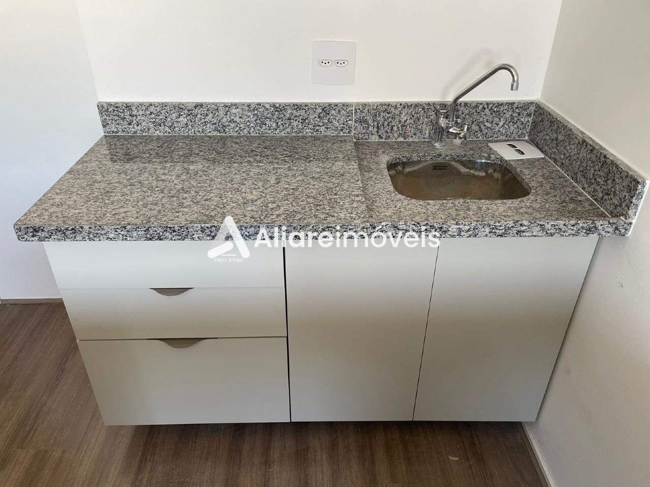 Apartamento à venda com 2 quartos, 38m² - Foto 9