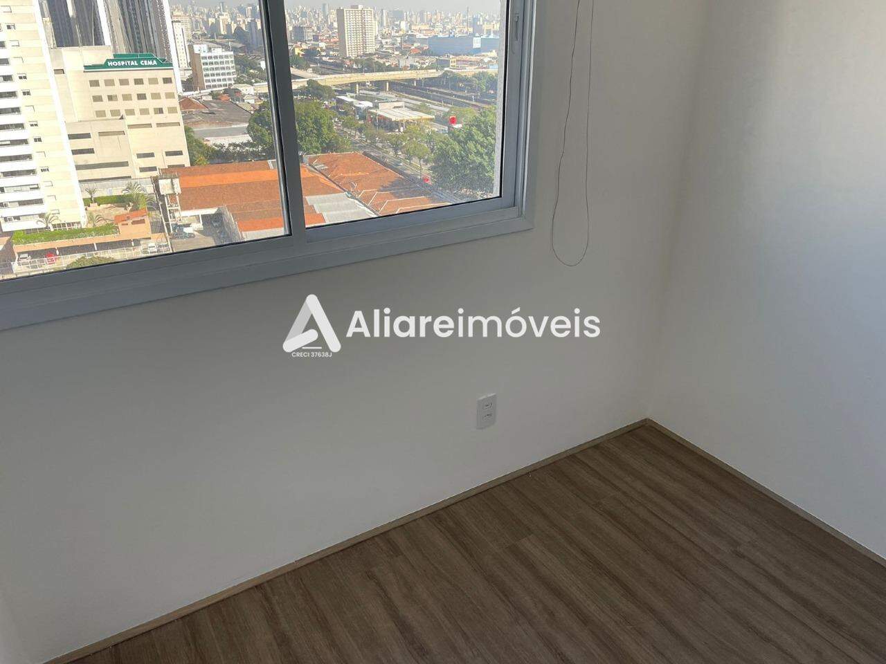 Apartamento à venda com 2 quartos, 38m² - Foto 18