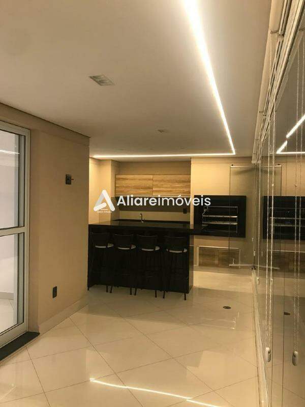 Apartamento à venda com 4 quartos, 178m² - Foto 29