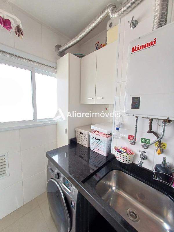 Apartamento à venda com 3 quartos, 79m² - Foto 13