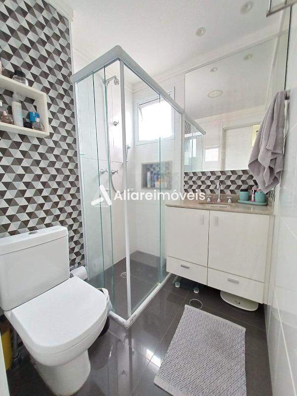 Apartamento à venda com 3 quartos, 79m² - Foto 25