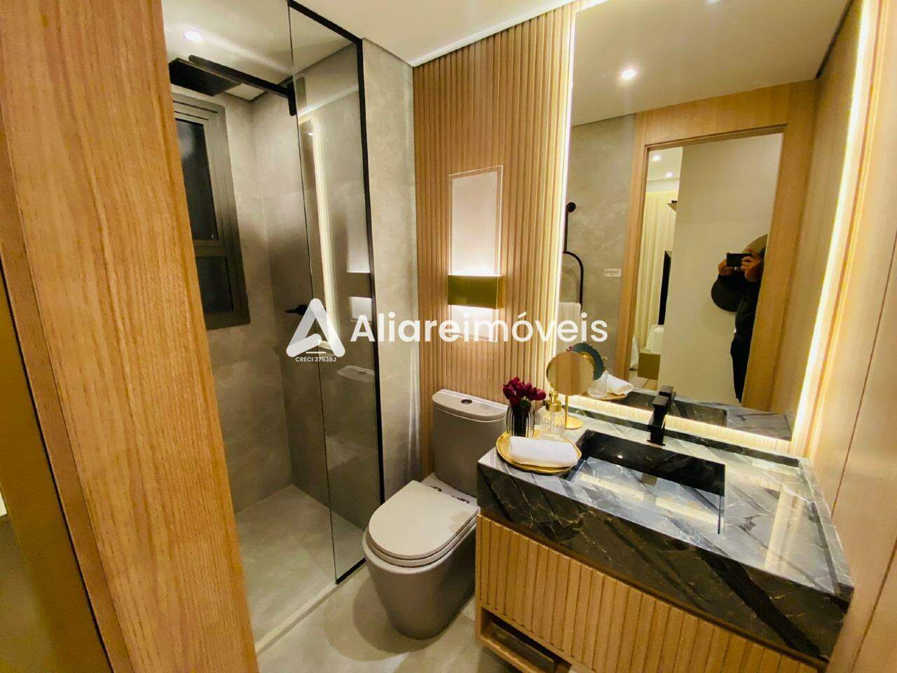 Apartamento à venda com 2 quartos, 68m² - Foto 6