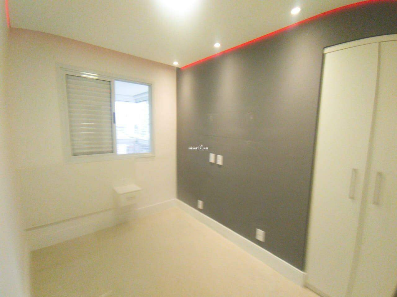 Apartamento à venda com 3 quartos, 75m² - Foto 8