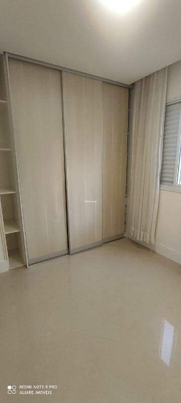 Apartamento à venda com 3 quartos, 75m² - Foto 3