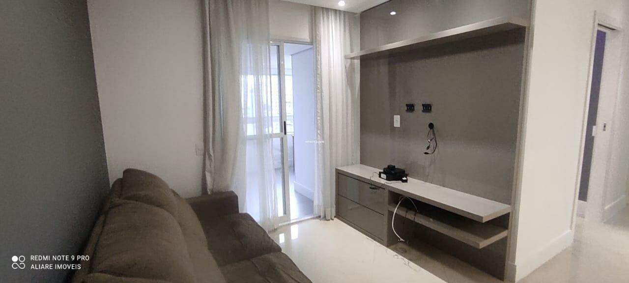 Apartamento à venda com 3 quartos, 75m² - Foto 17