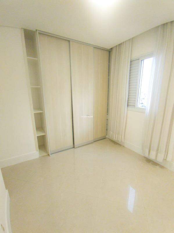 Apartamento à venda com 3 quartos, 75m² - Foto 14