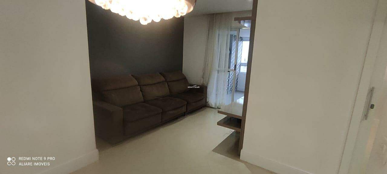 Apartamento à venda com 3 quartos, 75m² - Foto 16