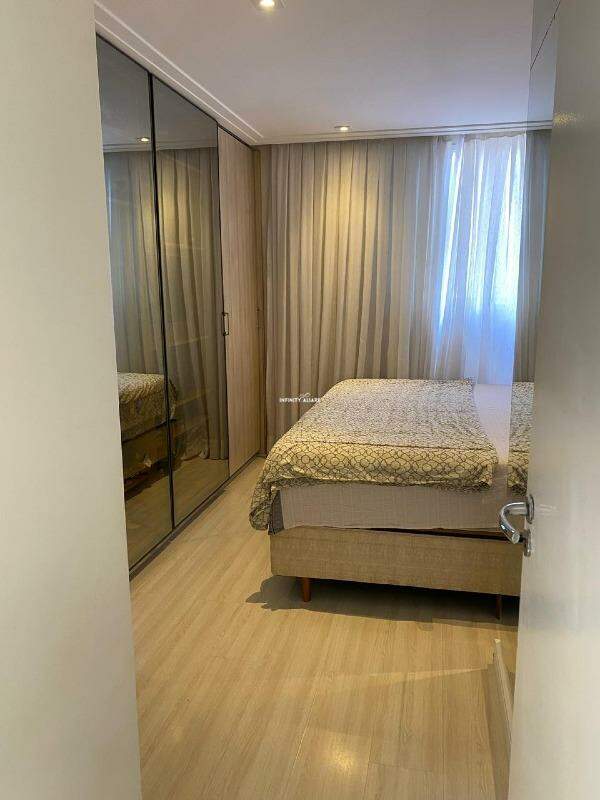 Apartamento à venda com 3 quartos, 115m² - Foto 8