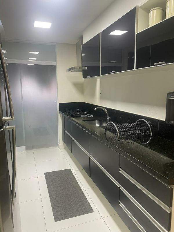 Apartamento à venda com 3 quartos, 115m² - Foto 12