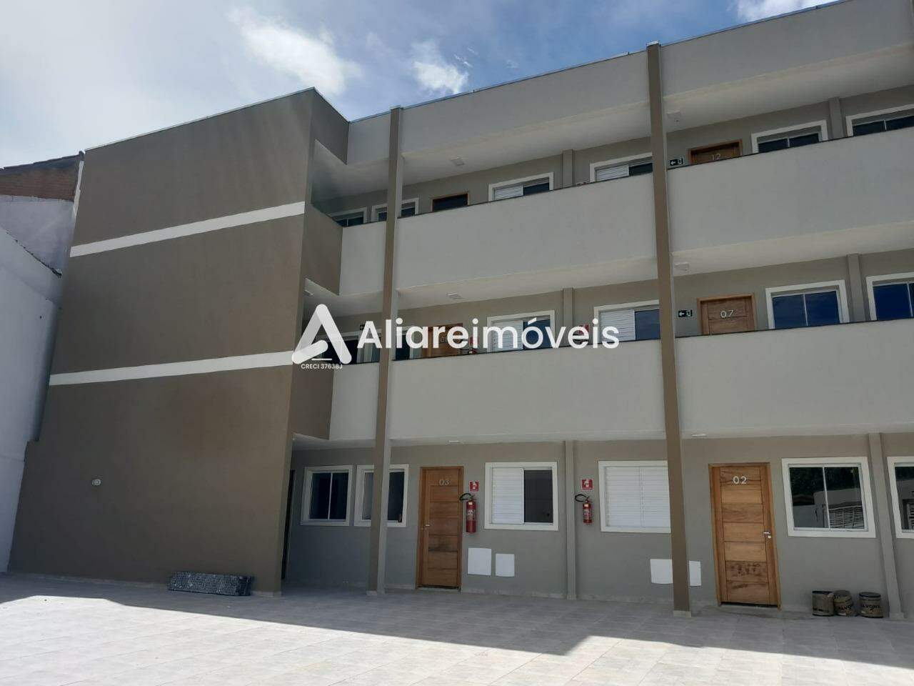 Apartamento à venda com 2 quartos, 40m² - Foto 2