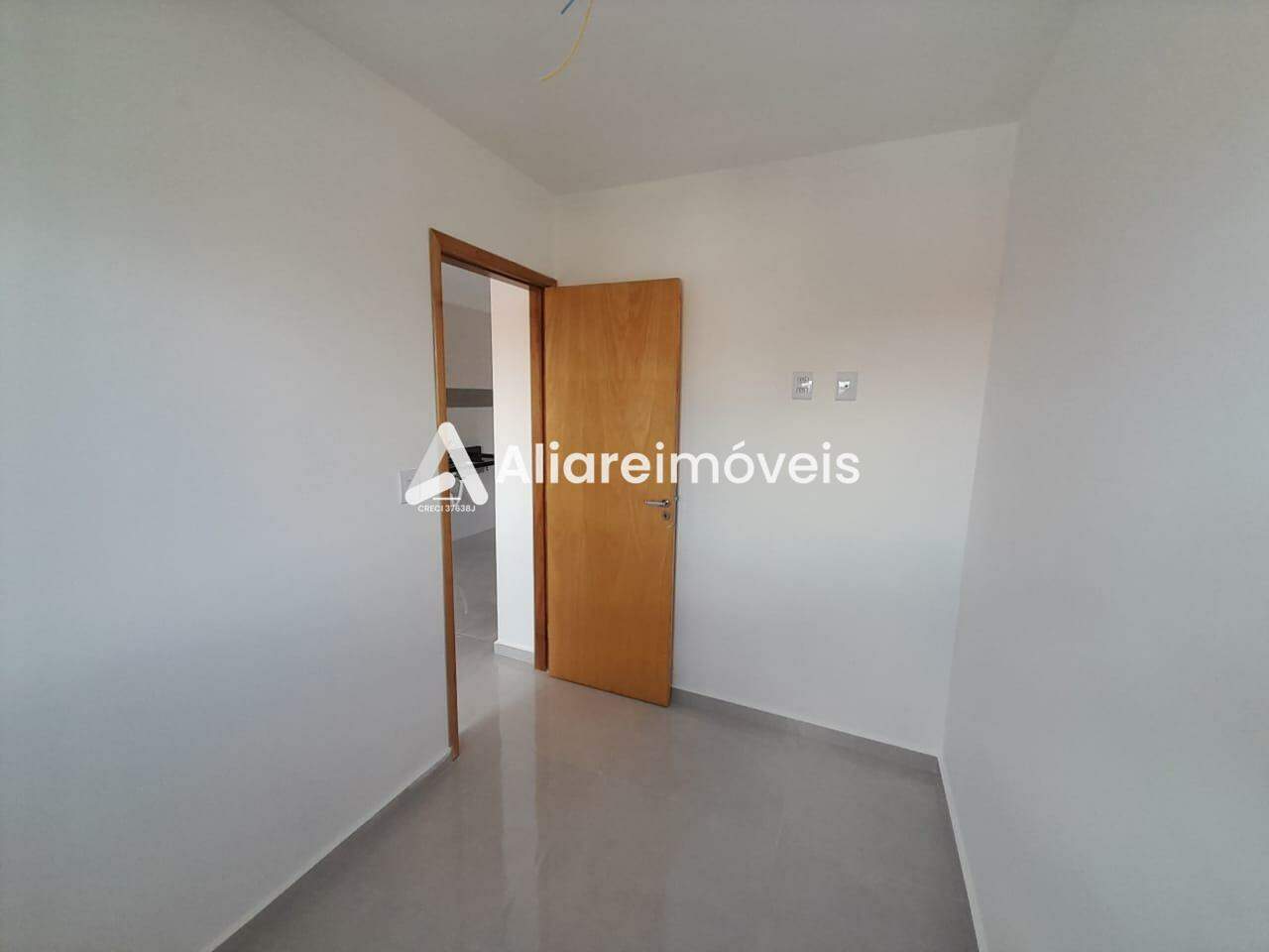 Apartamento à venda com 2 quartos, 40m² - Foto 6