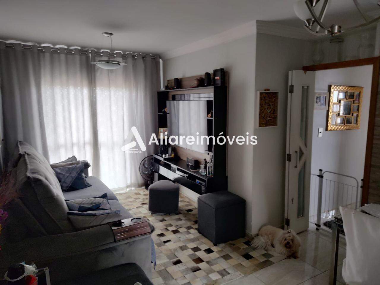 Apartamento à venda com 3 quartos, 79m² - Foto 1