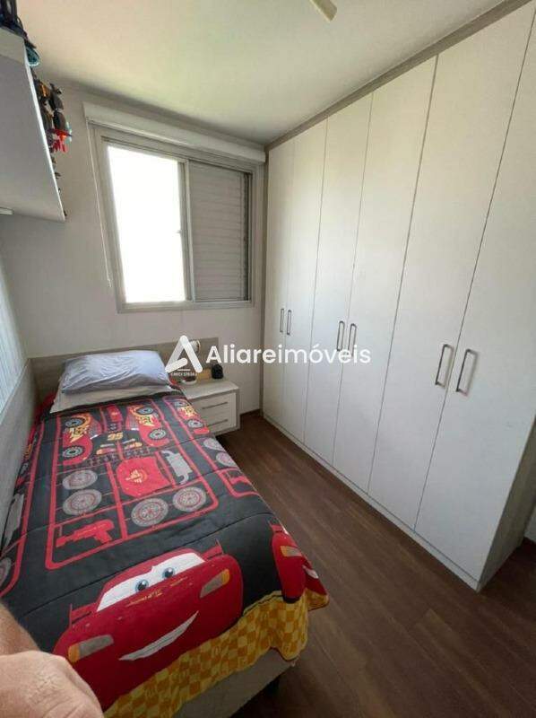 Apartamento para alugar com 2 quartos, 50m² - Foto 12