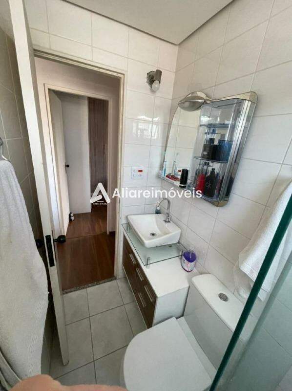 Apartamento para alugar com 2 quartos, 50m² - Foto 14