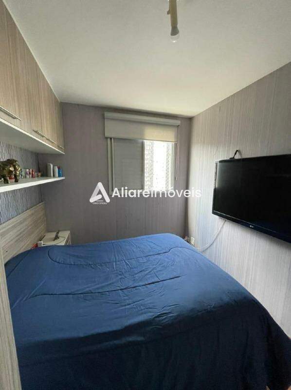 Apartamento para alugar com 2 quartos, 50m² - Foto 8