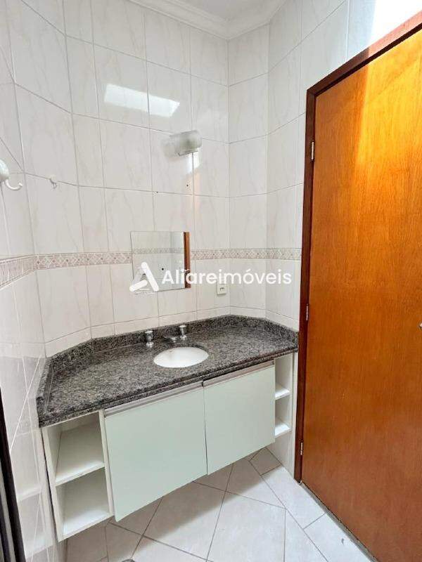 Casa para alugar com 2 quartos, 127m² - Foto 23