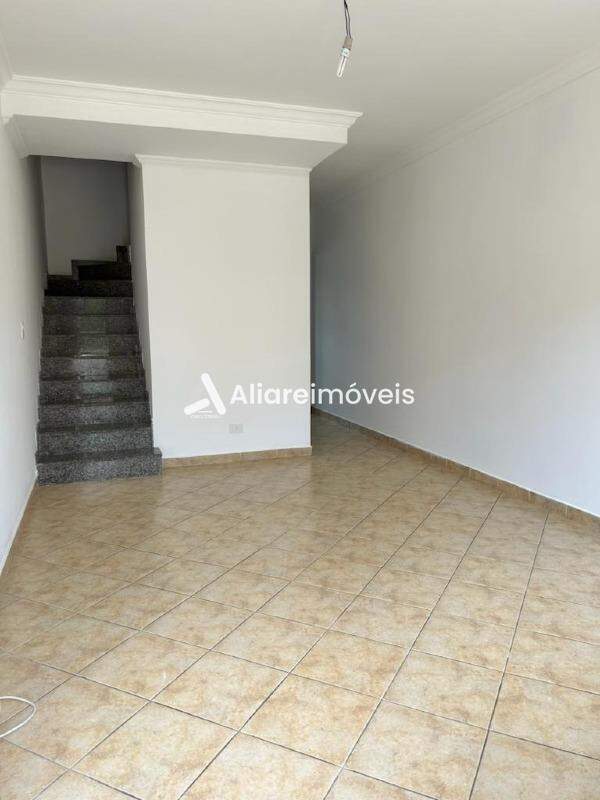 Casa para alugar com 2 quartos, 127m² - Foto 18