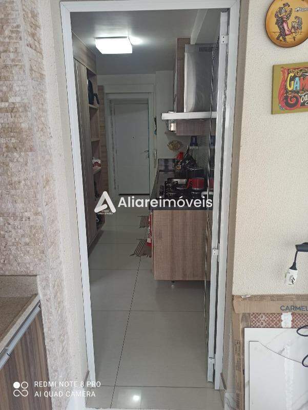 Apartamento à venda com 2 quartos, 100m² - Foto 8