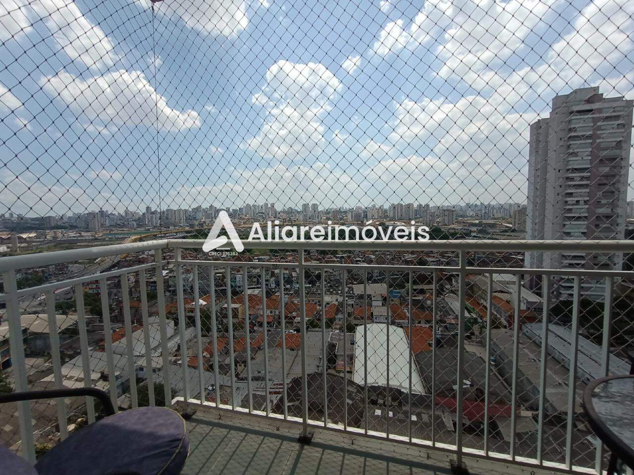 Apartamento à venda com 3 quartos, 59m² - Foto 2