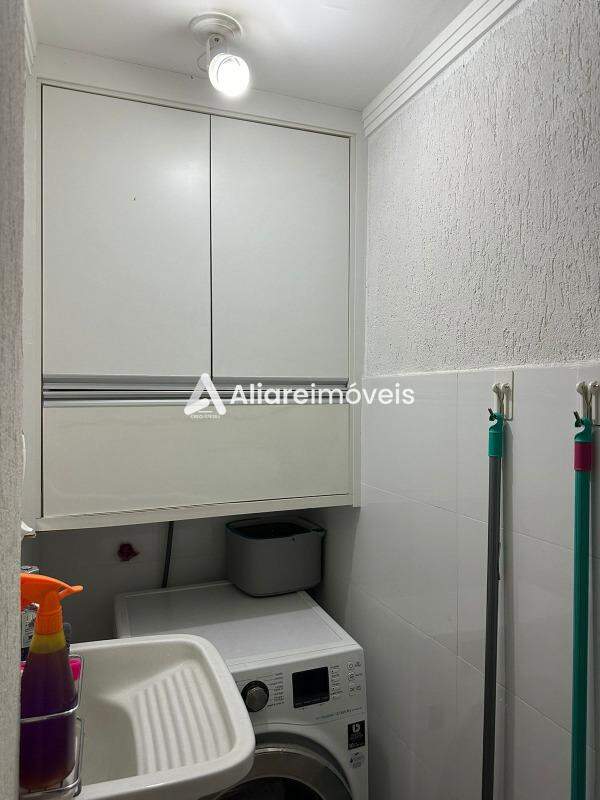 Apartamento à venda com 2 quartos, 69m² - Foto 25