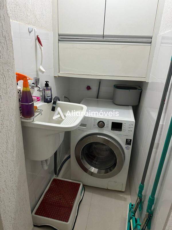 Apartamento à venda com 2 quartos, 69m² - Foto 24