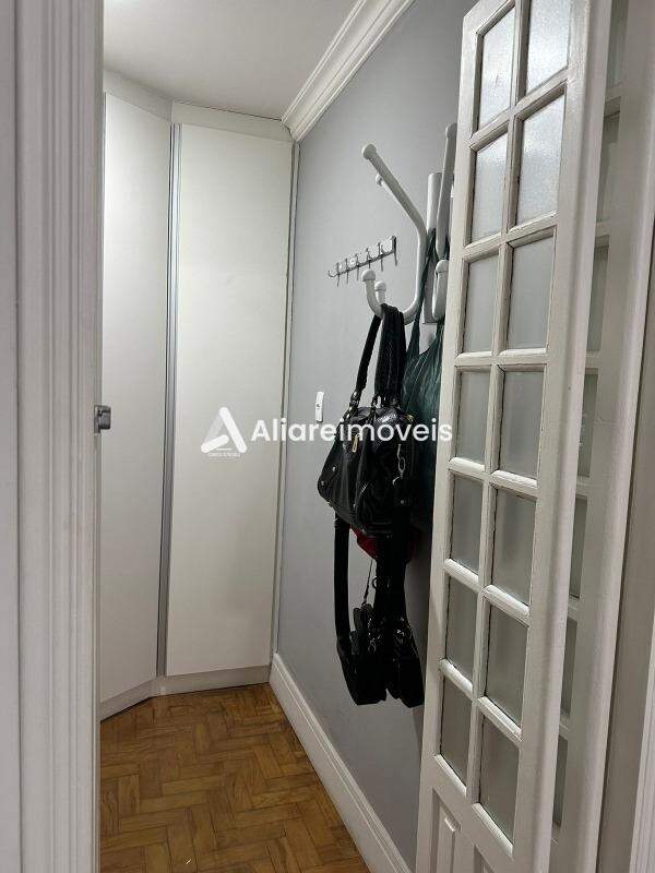 Apartamento à venda com 2 quartos, 69m² - Foto 21