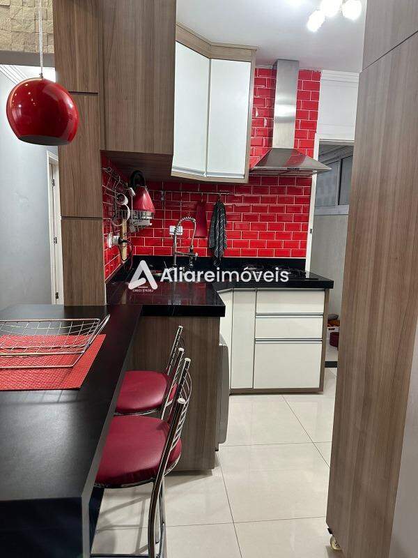 Apartamento à venda com 2 quartos, 69m² - Foto 10