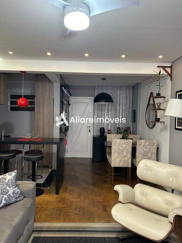 Apartamento à venda com 2 quartos, 69m² - Foto 3