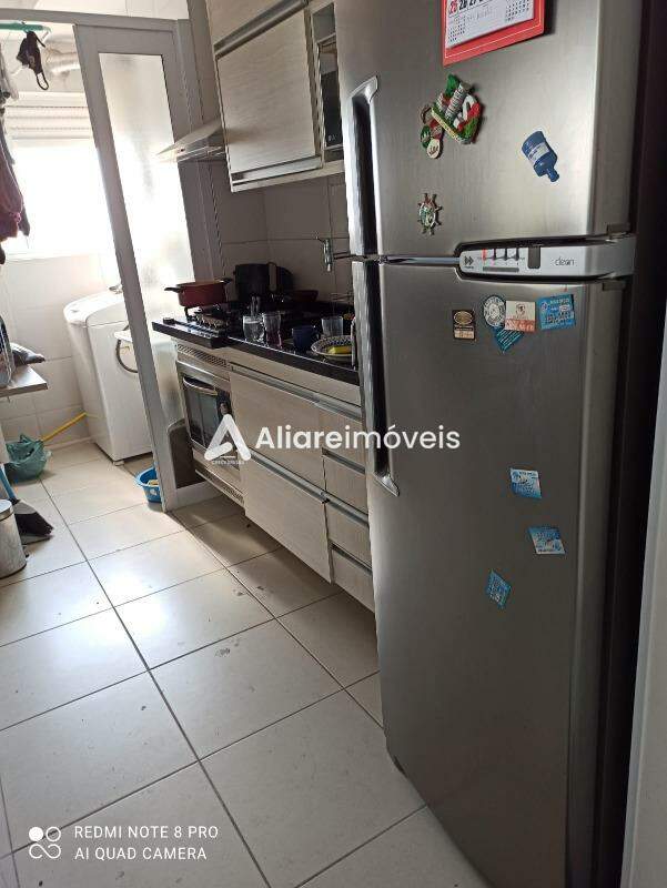 Apartamento à venda com 3 quartos, 59m² - Foto 4