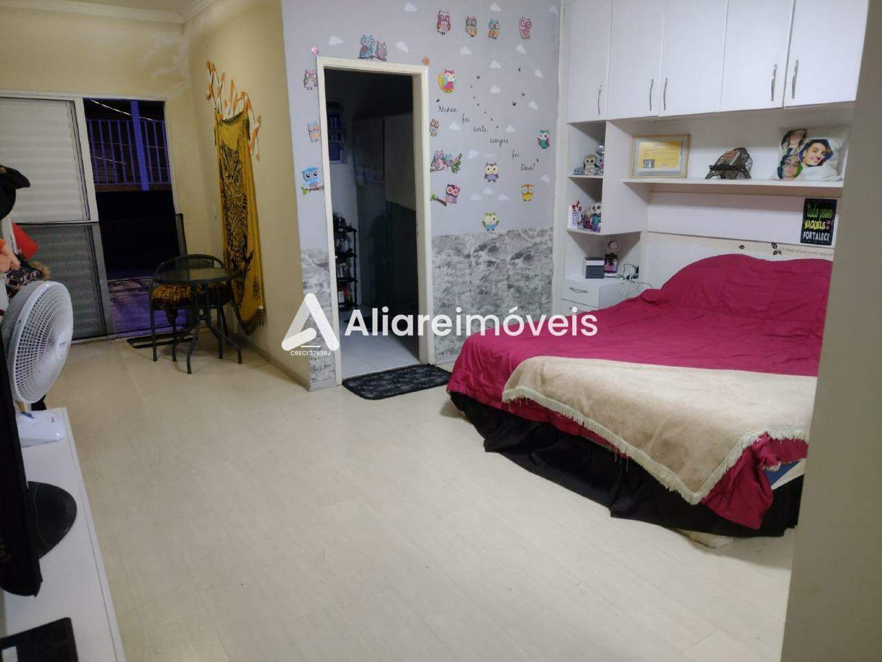 Casa à venda com 3 quartos, 150m² - Foto 9