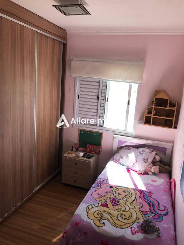 Apartamento à venda com 3 quartos, 112m² - Foto 12