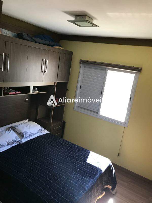 Apartamento à venda com 3 quartos, 112m² - Foto 4