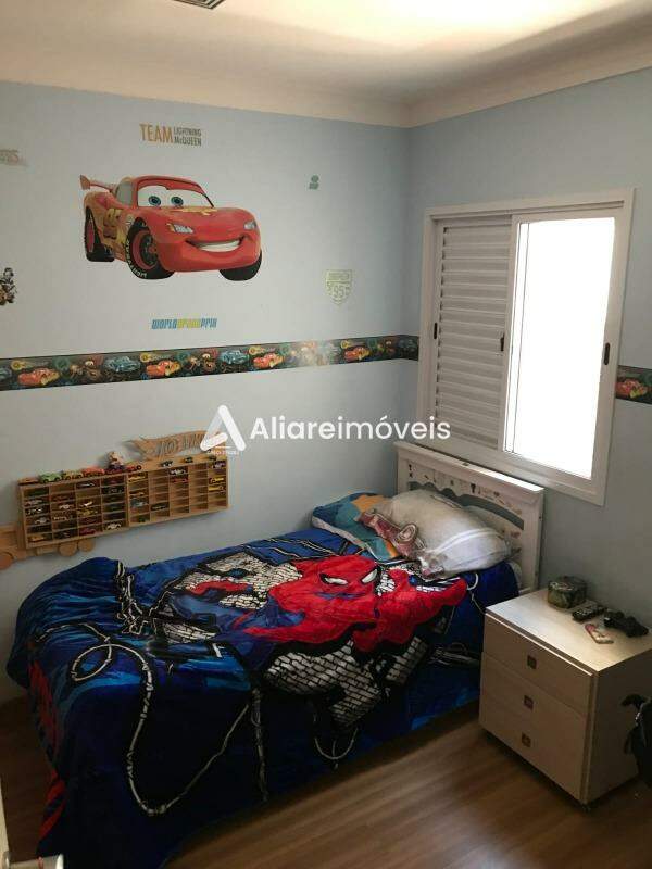 Apartamento à venda com 3 quartos, 112m² - Foto 8