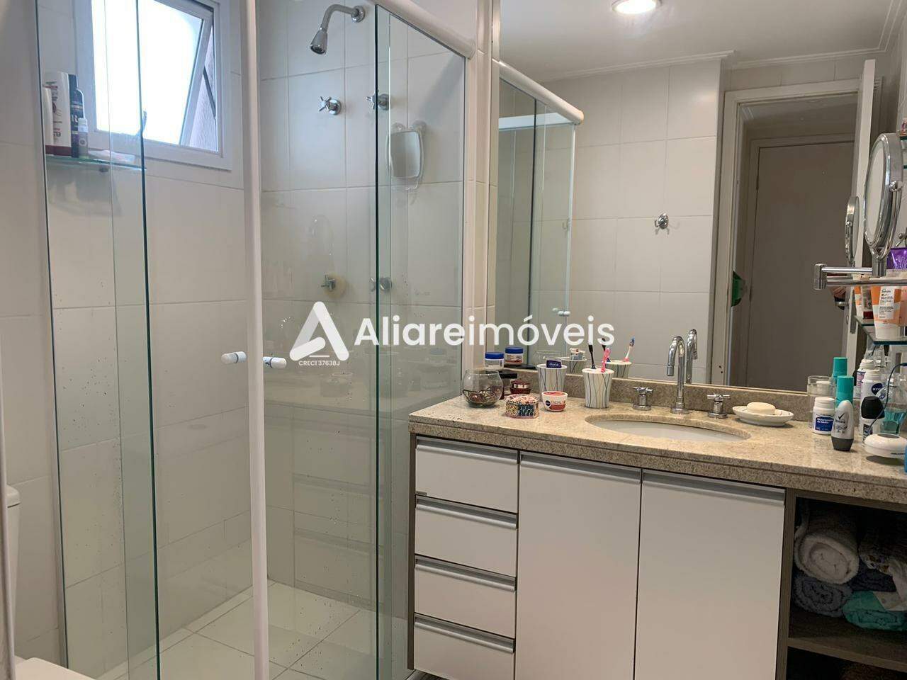 Apartamento à venda com 3 quartos, 112m² - Foto 16