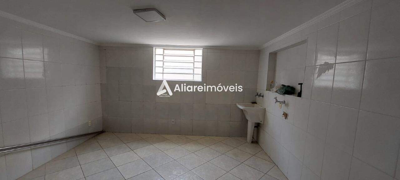 Casa à venda com 3 quartos, 275m² - Foto 20