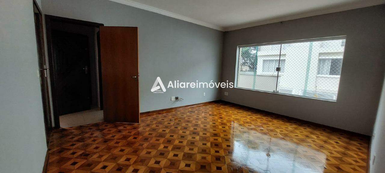 Casa à venda com 3 quartos, 275m² - Foto 15