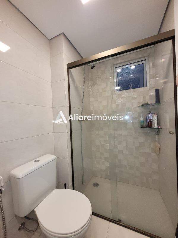 Apartamento à venda com 3 quartos, 77m² - Foto 18