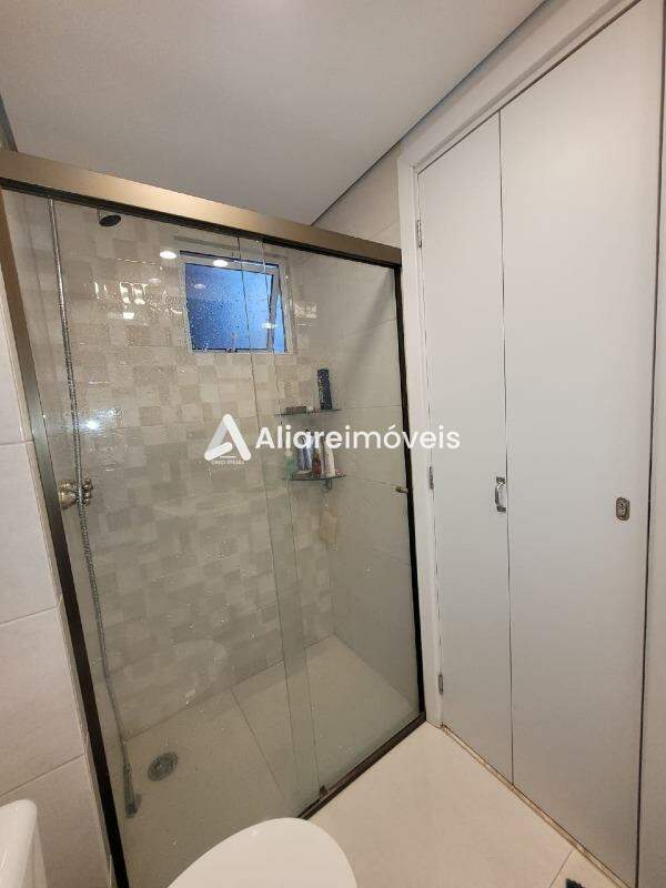 Apartamento à venda com 3 quartos, 77m² - Foto 17