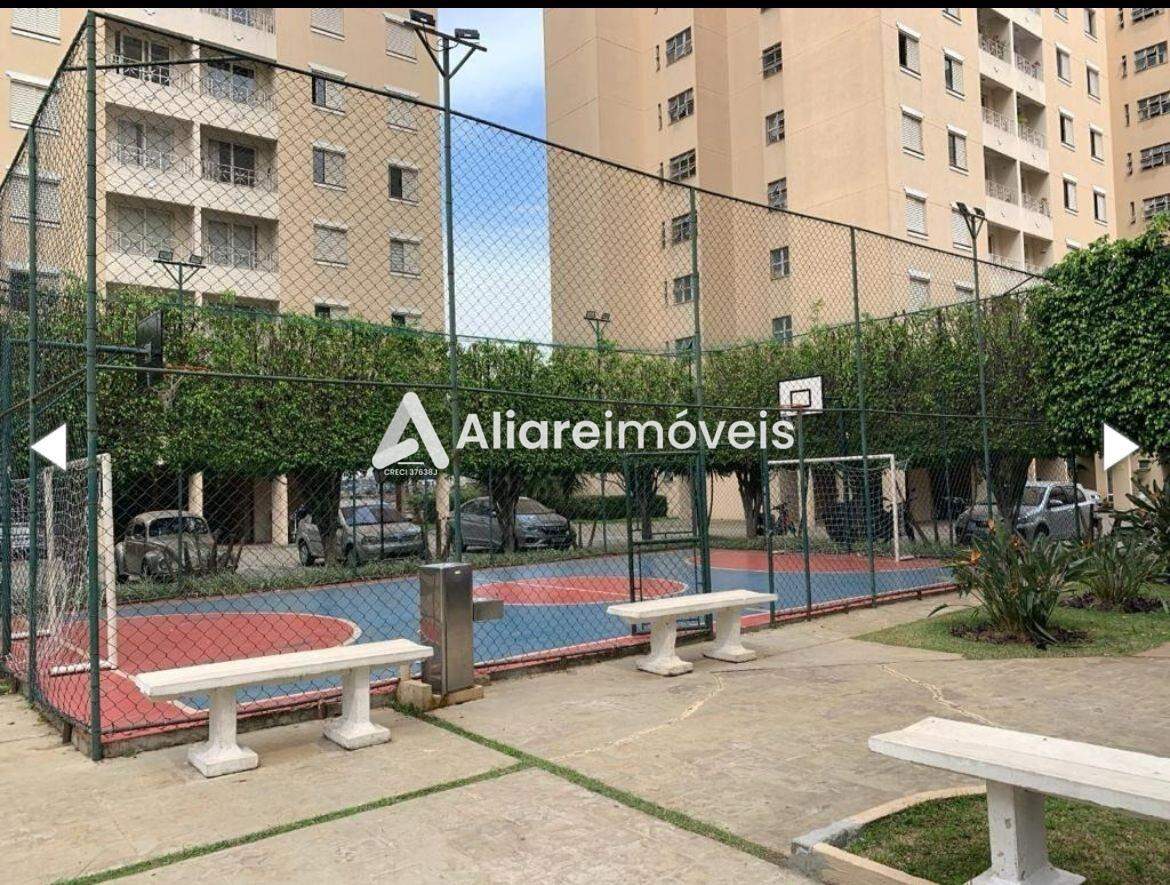 Apartamento à venda com 3 quartos, 77m² - Foto 4