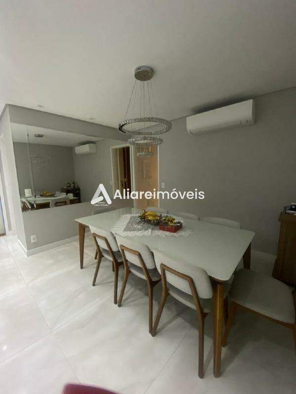 Apartamento à venda com 3 quartos, 127m² - Foto 6