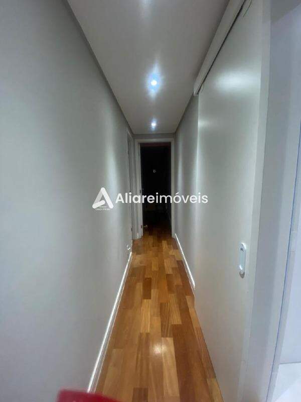 Apartamento à venda com 3 quartos, 127m² - Foto 12