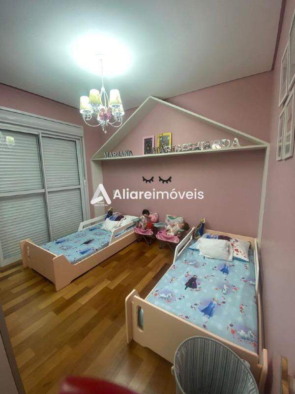 Apartamento à venda com 3 quartos, 127m² - Foto 18