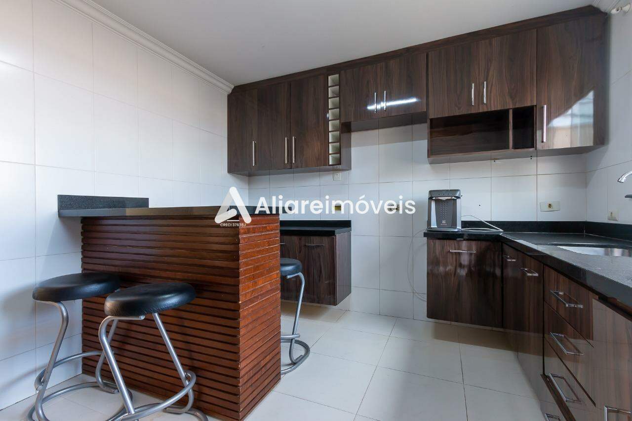 Casa à venda com 3 quartos, 202m² - Foto 22