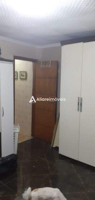 Casa à venda com 2 quartos, 130m² - Foto 19