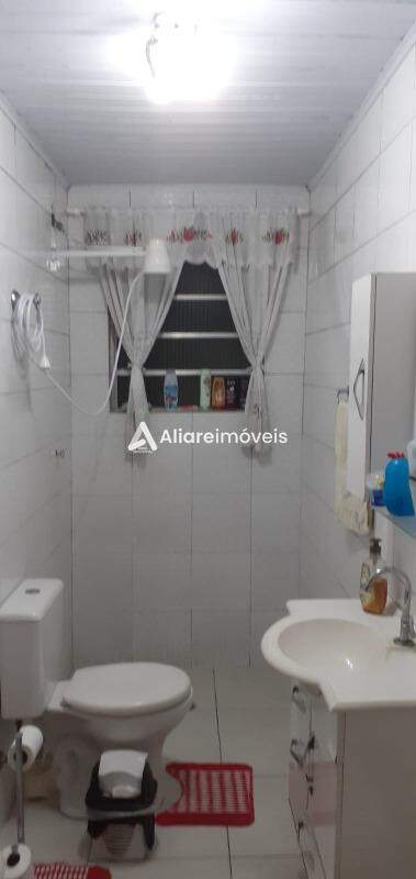 Casa à venda com 2 quartos, 130m² - Foto 17